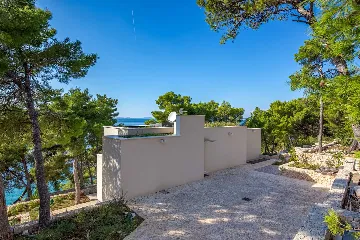 Modern Beachfront Villa with Pool Primošten