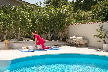 Spacious Villa Retreat with Pool in Kanfanar