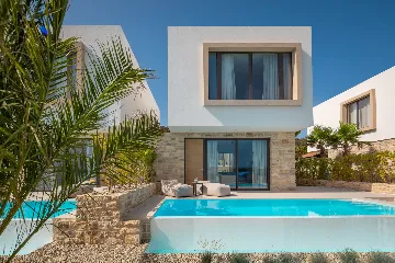 Modern Poolside Villa with Beach Access in Tkon