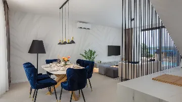 Modern Poolside Villa with Beach Access in Tkon