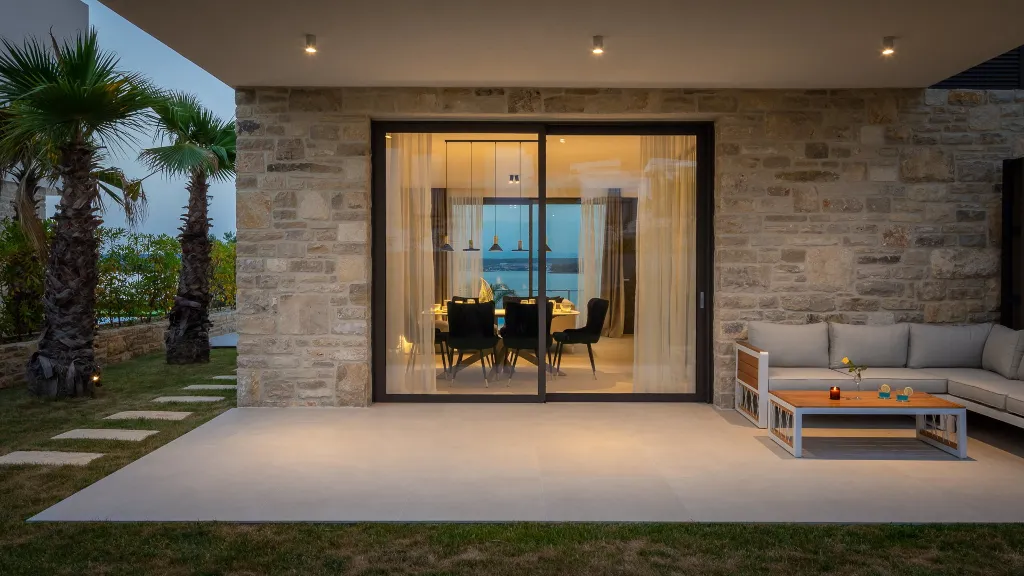 Modern Poolside Villa with Beach Access in Tkon