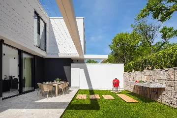 Contemporary Villa with Pool in Rijeka