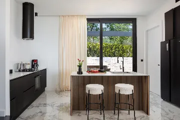 Contemporary Villa with Pool in Rijeka