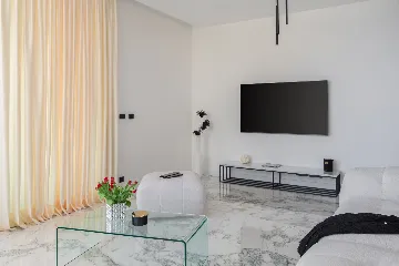 Contemporary Villa with Pool in Rijeka