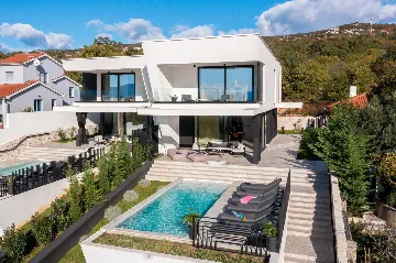 Contemporary Villa with Pool in Rijeka