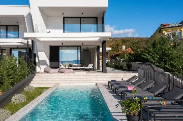 Contemporary Villa with Pool in Rijeka