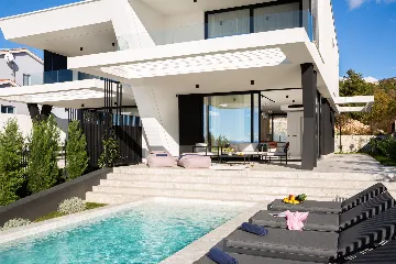 Contemporary Villa with Pool in Rijeka