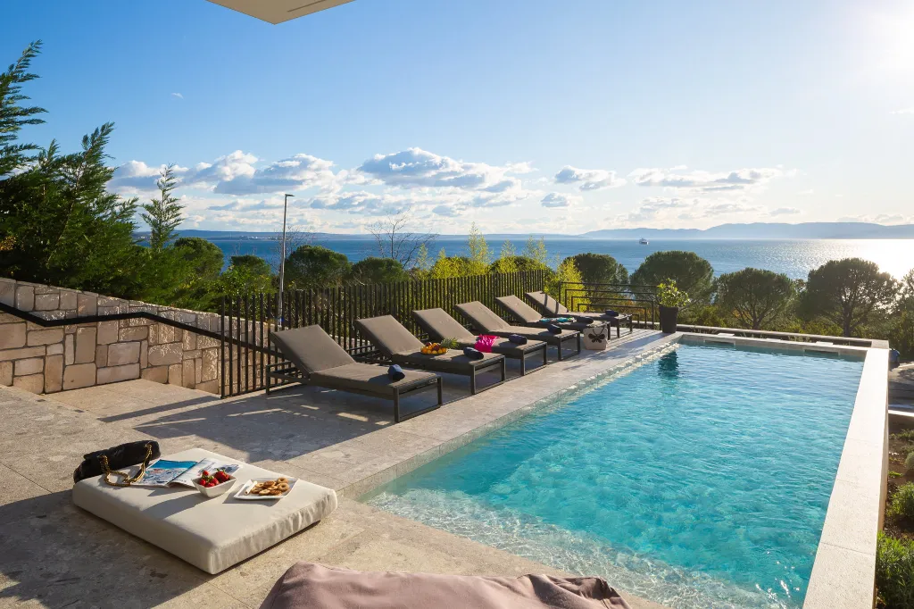 Contemporary Villa with Pool in Rijeka