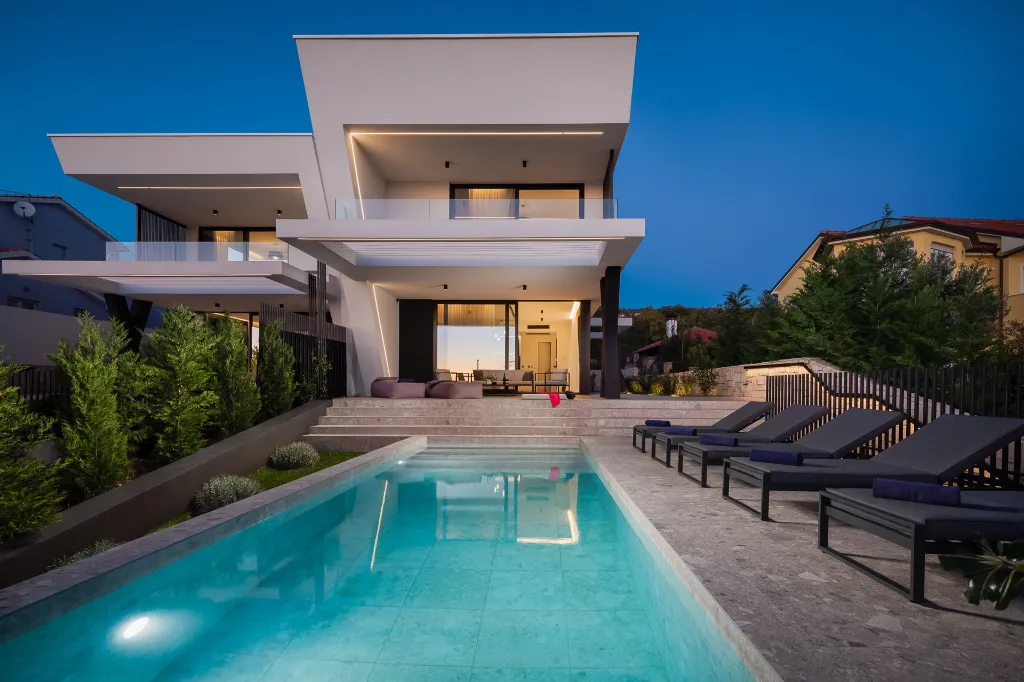 Contemporary Villa with Pool in Rijeka