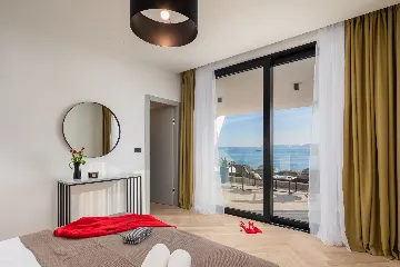 Modern 4-Bedroom Villa with Pool in Rijeka