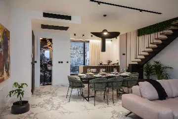 Modern 4-Bedroom Villa with Pool in Rijeka