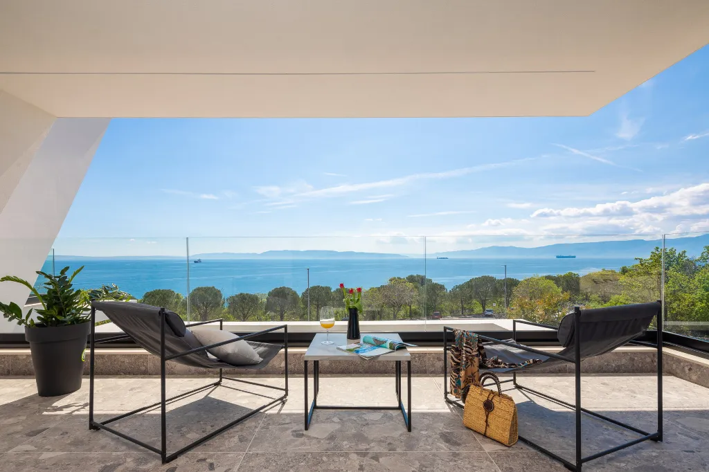 Eight-Bedroom Villa Retreat in Rijeka
