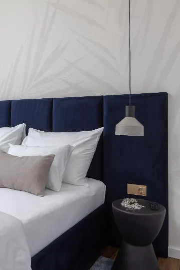 Spacious Villa Retreat with Pool near Beach, Tkon