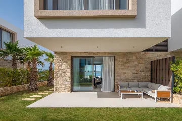Spacious Beachfront Villa Retreat in Tkon
