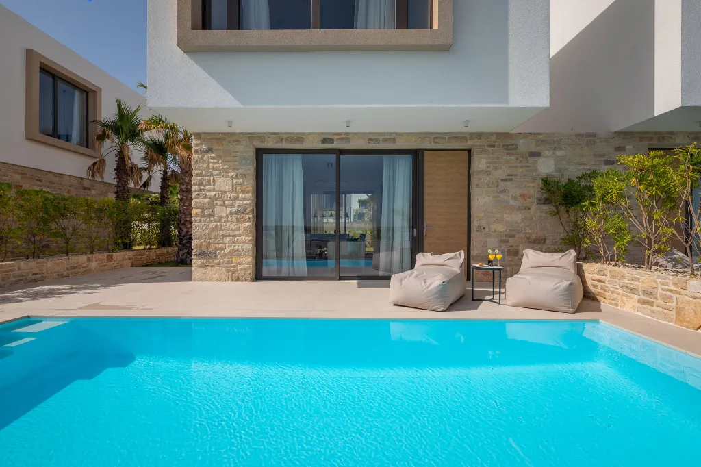 Spacious Beachfront Villa Retreat in Tkon