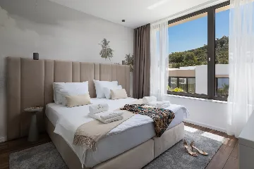 Spacious Beachfront Villa Retreat in Tkon