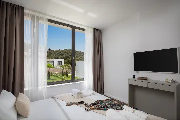 Spacious Beachfront Villa Retreat in Tkon