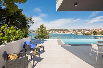 Contemporary Seafront Villa with Private Pool in Okrug Gornji