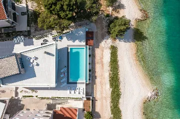 Contemporary Seafront Villa with Private Pool in Okrug Gornji