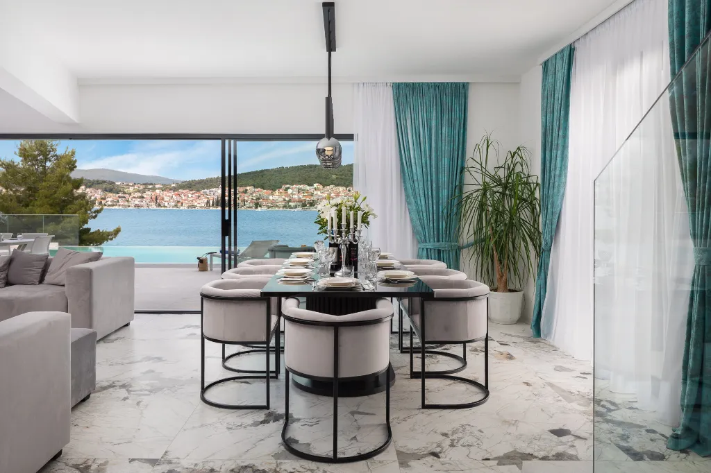 Contemporary Seafront Villa with Private Pool in Okrug Gornji
