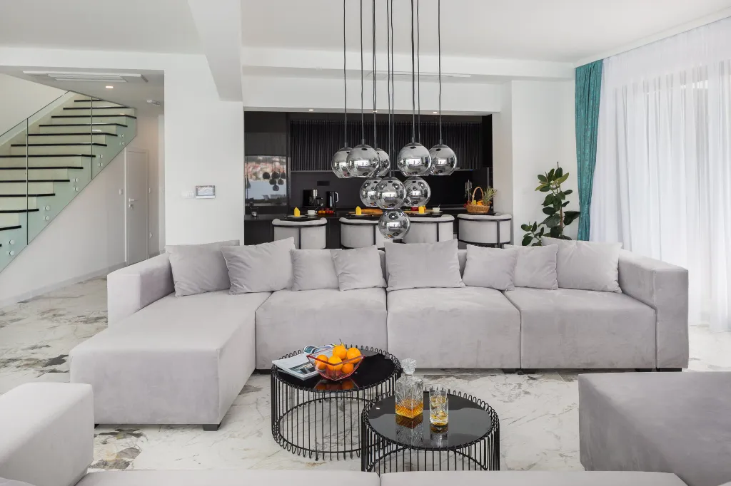 Contemporary Seafront Villa with Private Pool in Okrug Gornji