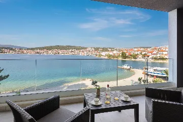 Contemporary Seafront Villa with Private Pool in Okrug Gornji