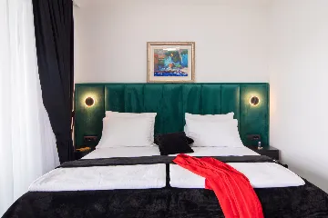 Contemporary Seafront Villa with Private Pool in Okrug Gornji