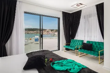 Contemporary Seafront Villa with Private Pool in Okrug Gornji