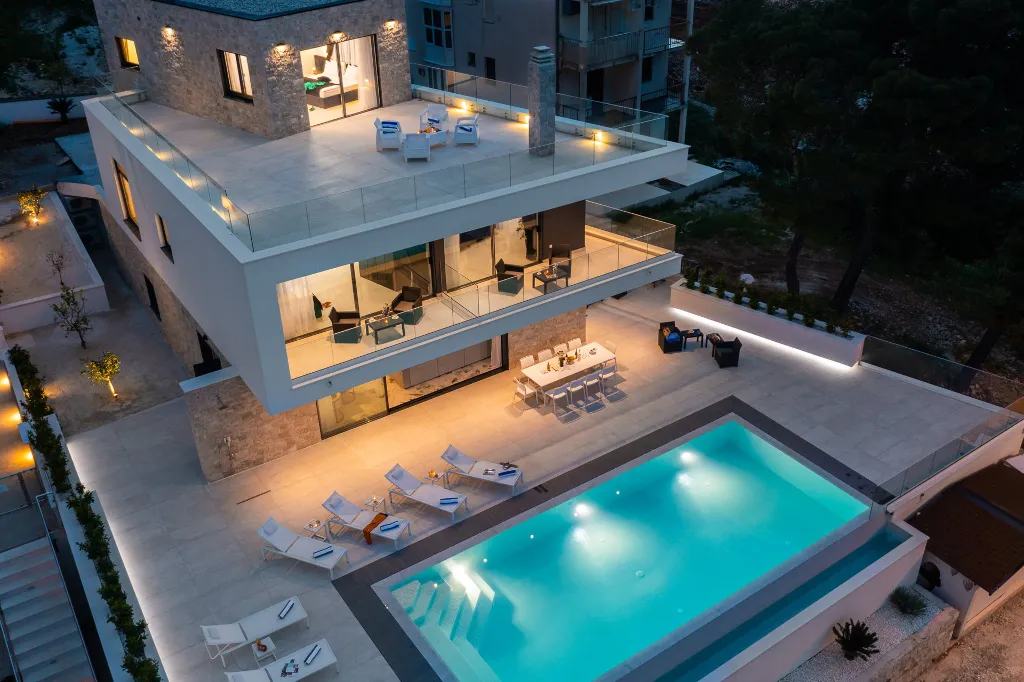 Contemporary Seafront Villa with Private Pool in Okrug Gornji