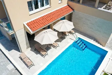 Spacious Family Villa with Heated Pool in Sukošan