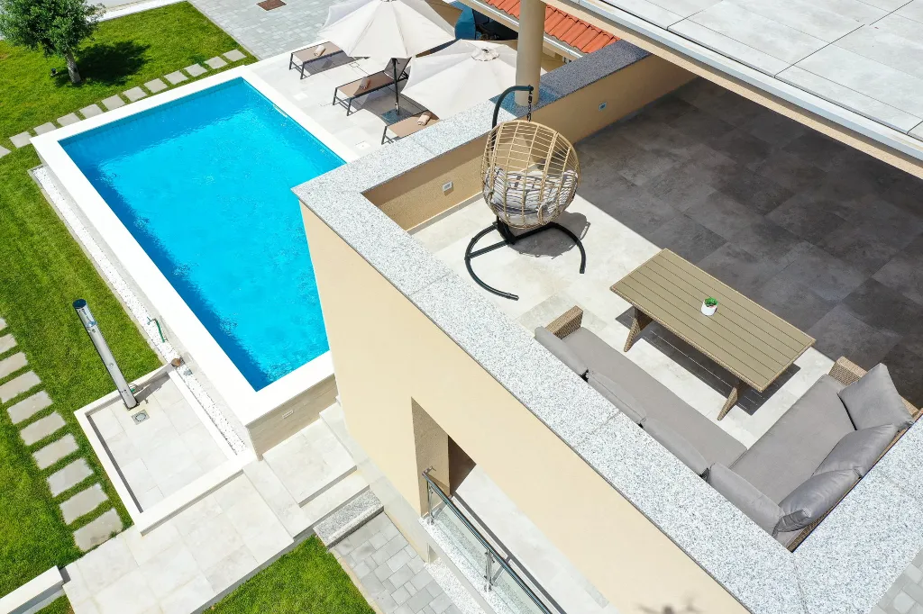 Spacious Family Villa with Heated Pool in Sukošan