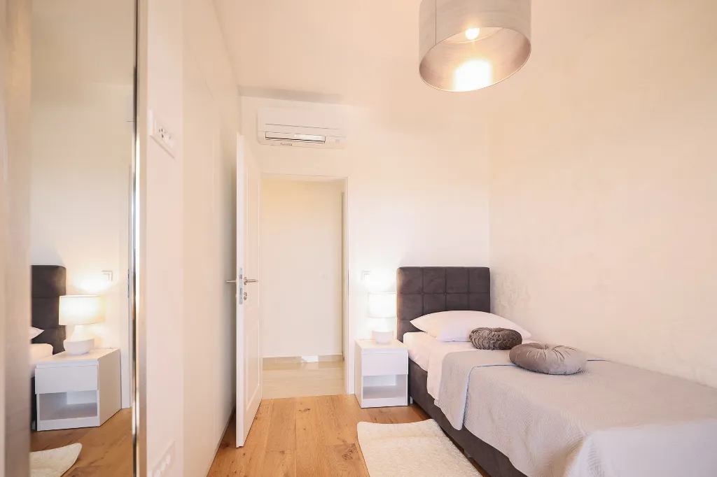 Spacious Family Villa with Heated Pool in Sukošan