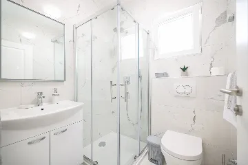 Spacious Family Villa with Heated Pool in Sukošan