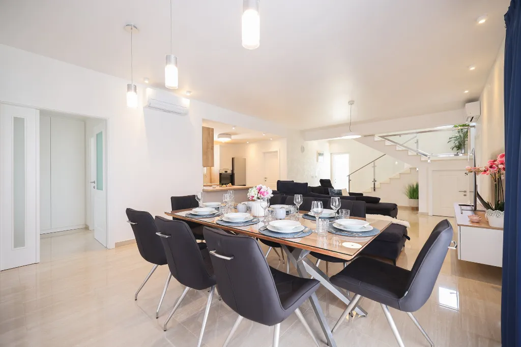 Spacious Family Villa with Heated Pool in Sukošan