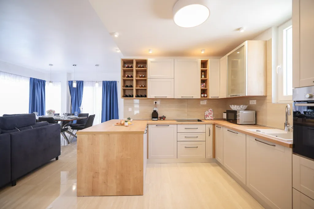 Spacious Family Villa with Heated Pool in Sukošan