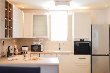 Spacious Family Villa with Heated Pool in Sukošan