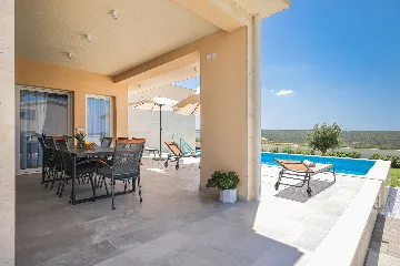 Spacious Family Villa with Heated Pool in Sukošan