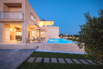 Spacious Family Villa with Heated Pool in Sukošan