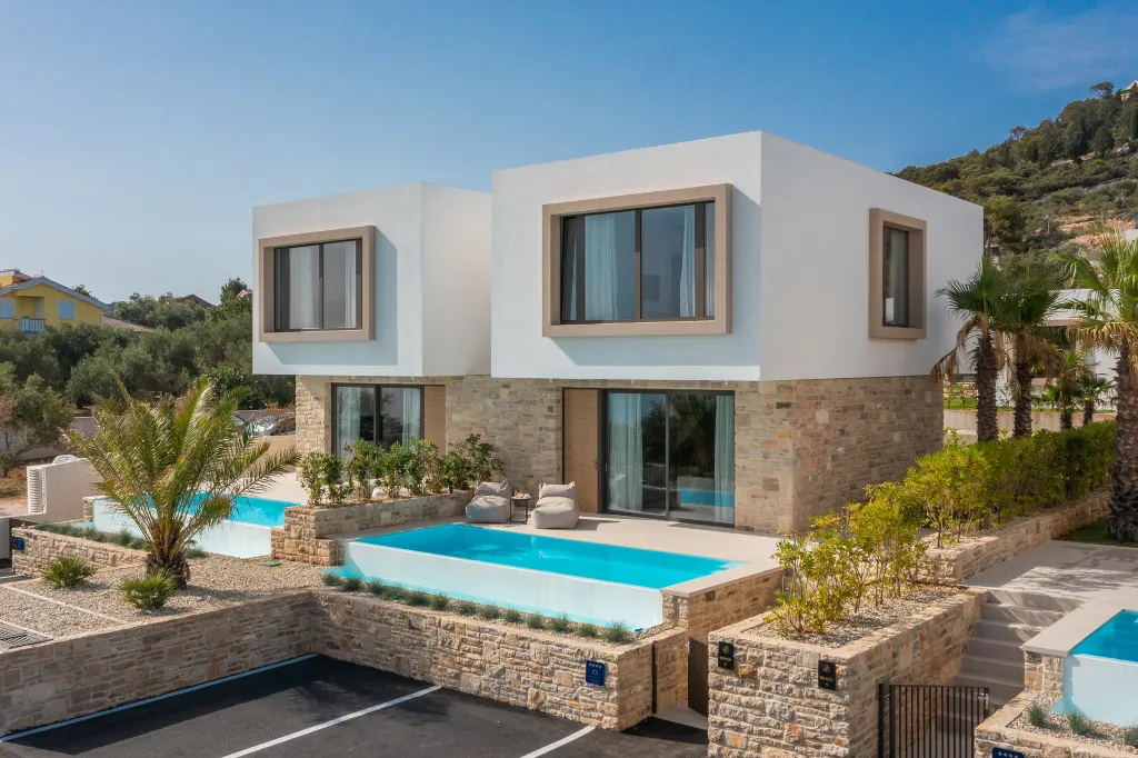 Beachfront Family Villa with Pool in Tkon