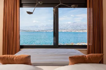 Contemporary Family Villa with Pool, Novigrad