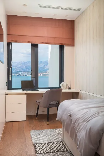 Contemporary Family Villa with Pool, Novigrad