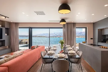 Contemporary Family Villa with Pool, Novigrad