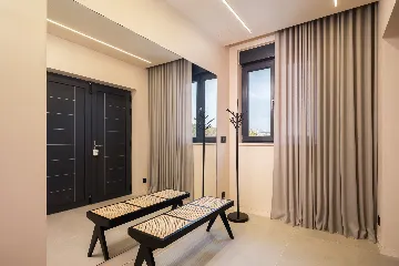 Contemporary Family Villa with Pool, Novigrad