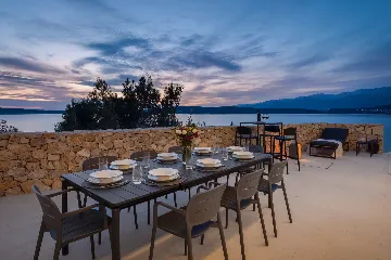 Contemporary Family Villa with Pool, Novigrad