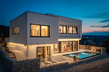 Contemporary Family Villa with Pool, Novigrad