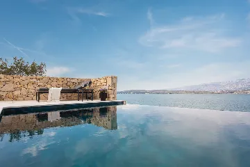 Contemporary Family Villa with Pool, Novigrad