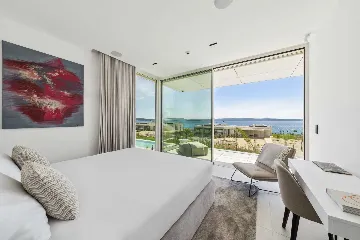 Contemporary Seaside Villa With Pool Ugljan