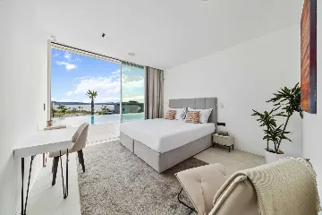 Contemporary Seaside Villa With Pool Ugljan