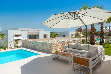 Modern Seaside Villa with Pool, Tkon
