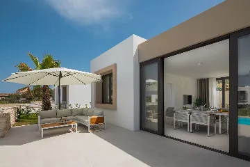 Modern Seaside Villa with Pool, Tkon